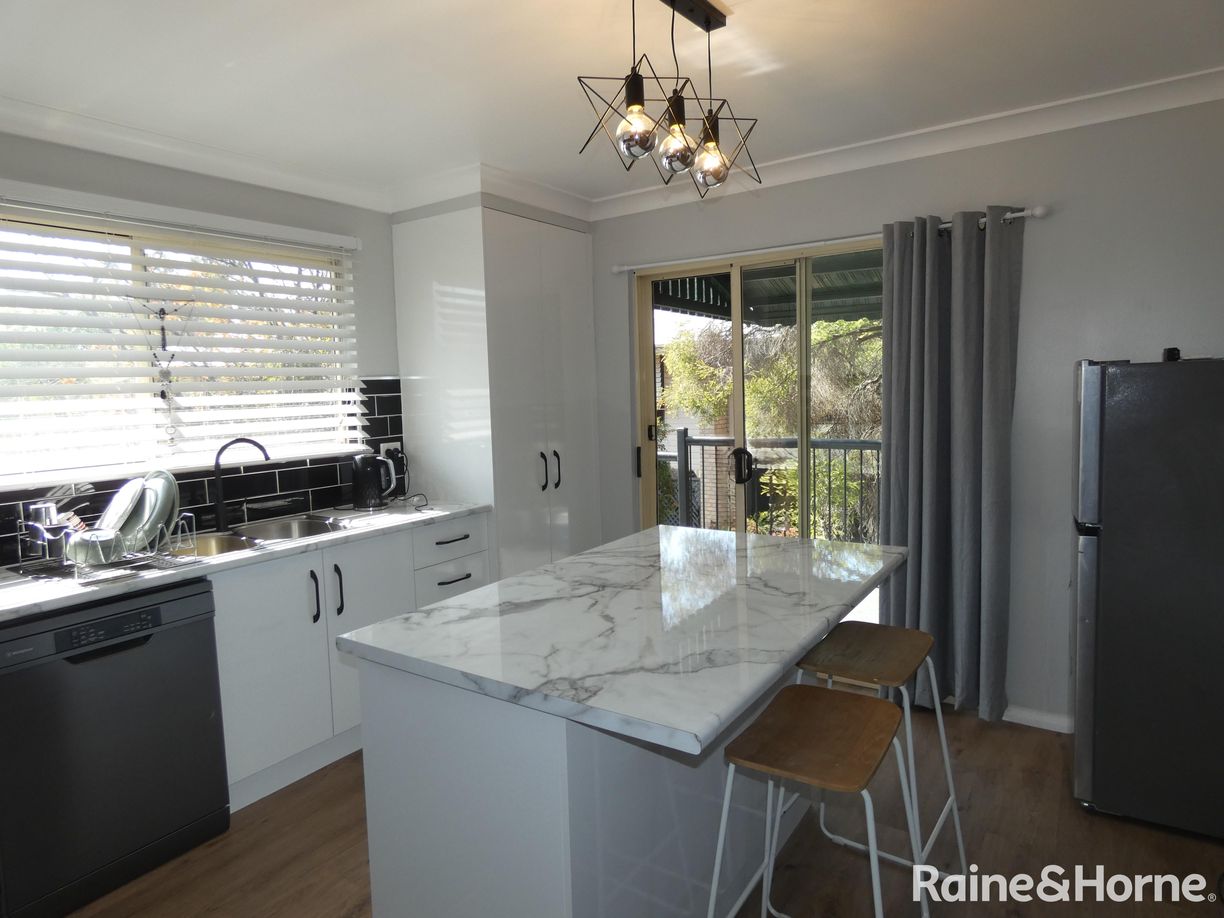 11 Mitchell Street — photo 4 of 8
