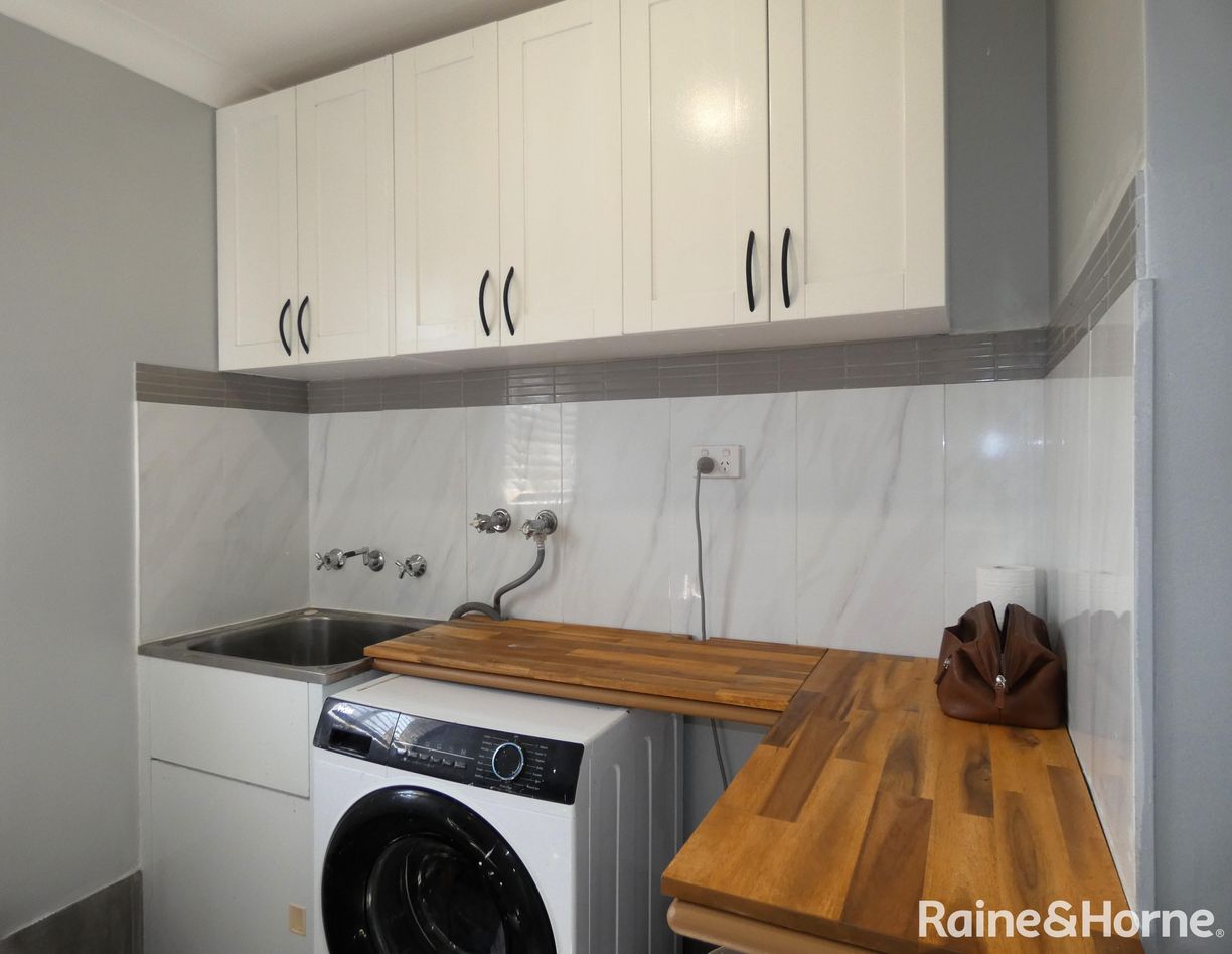 11 Mitchell Street — photo 7 of 8