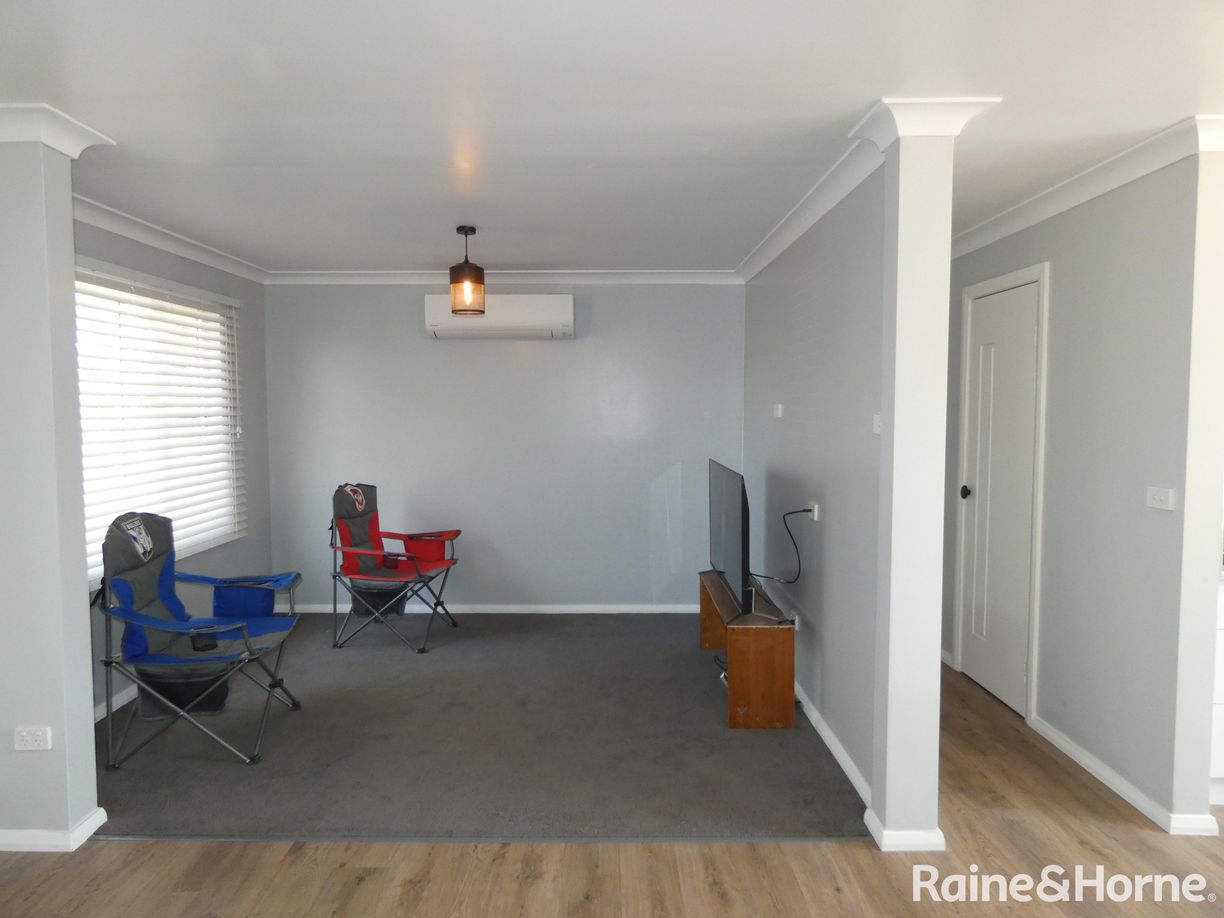 11 Mitchell Street — photo 3 of 8