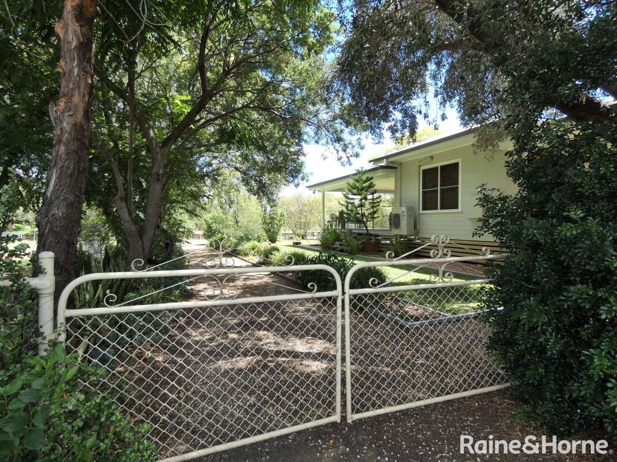 48 Tirzah Street — photo 16 of 17