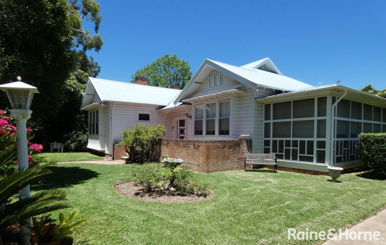 Moree, NSW 2400 — photo from Raine & Horne Moree