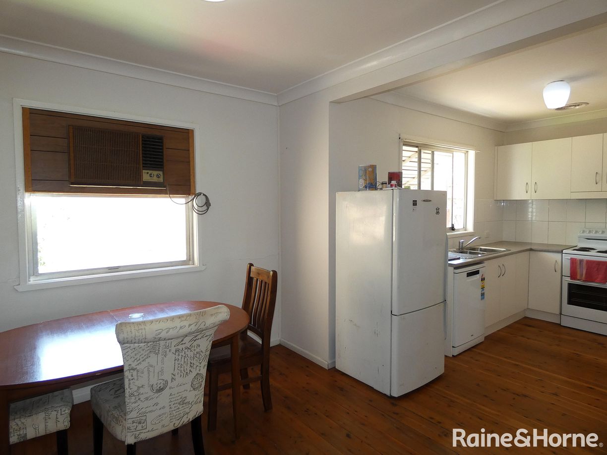 9/15 Balo Street — photo 10 of 16
