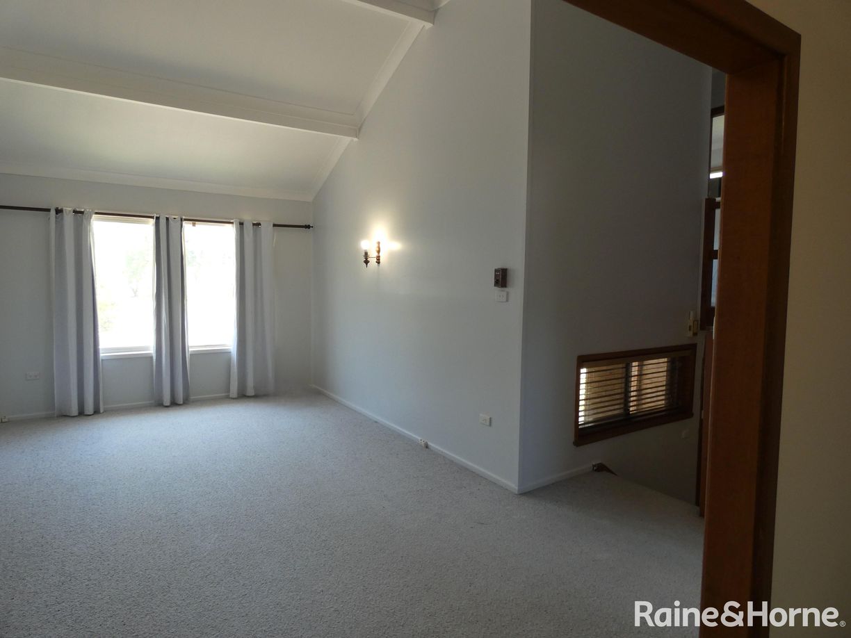 1/15 Balo Street — photo 10 of 17