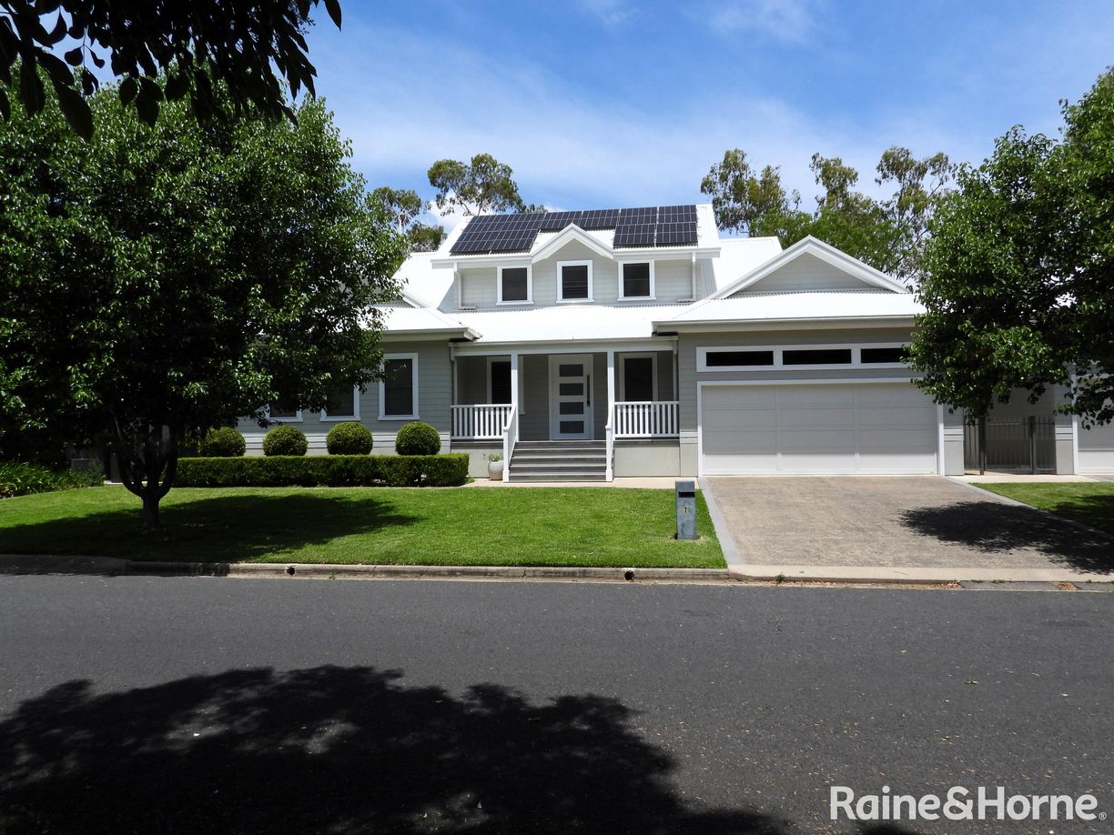 7 Urallie Place — photo from Raine & Horne Moree