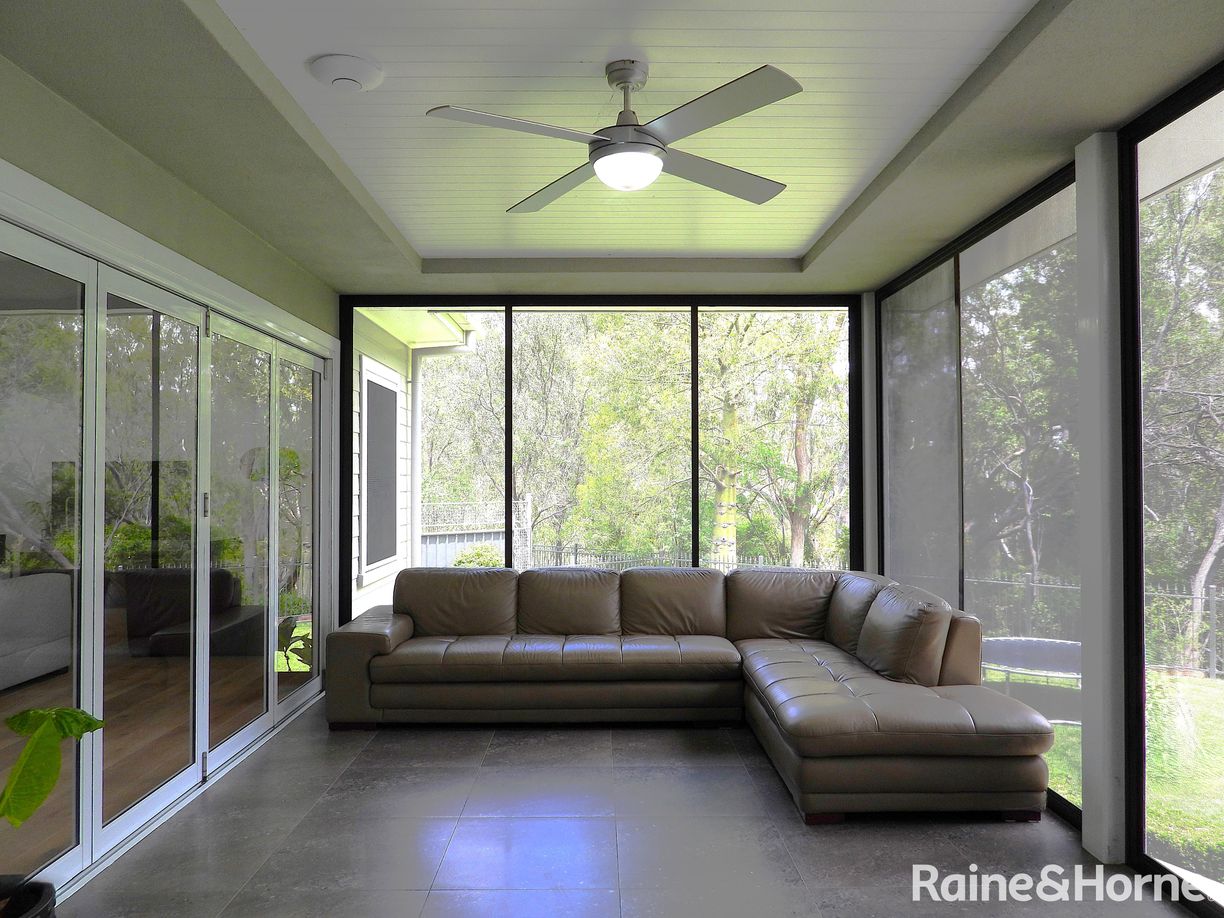 7 Urallie Place — photo 6 of 11