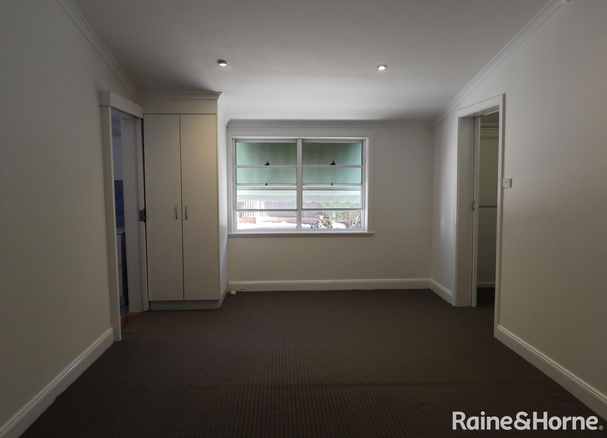 1 Dobbie Street — photo 16 of 24