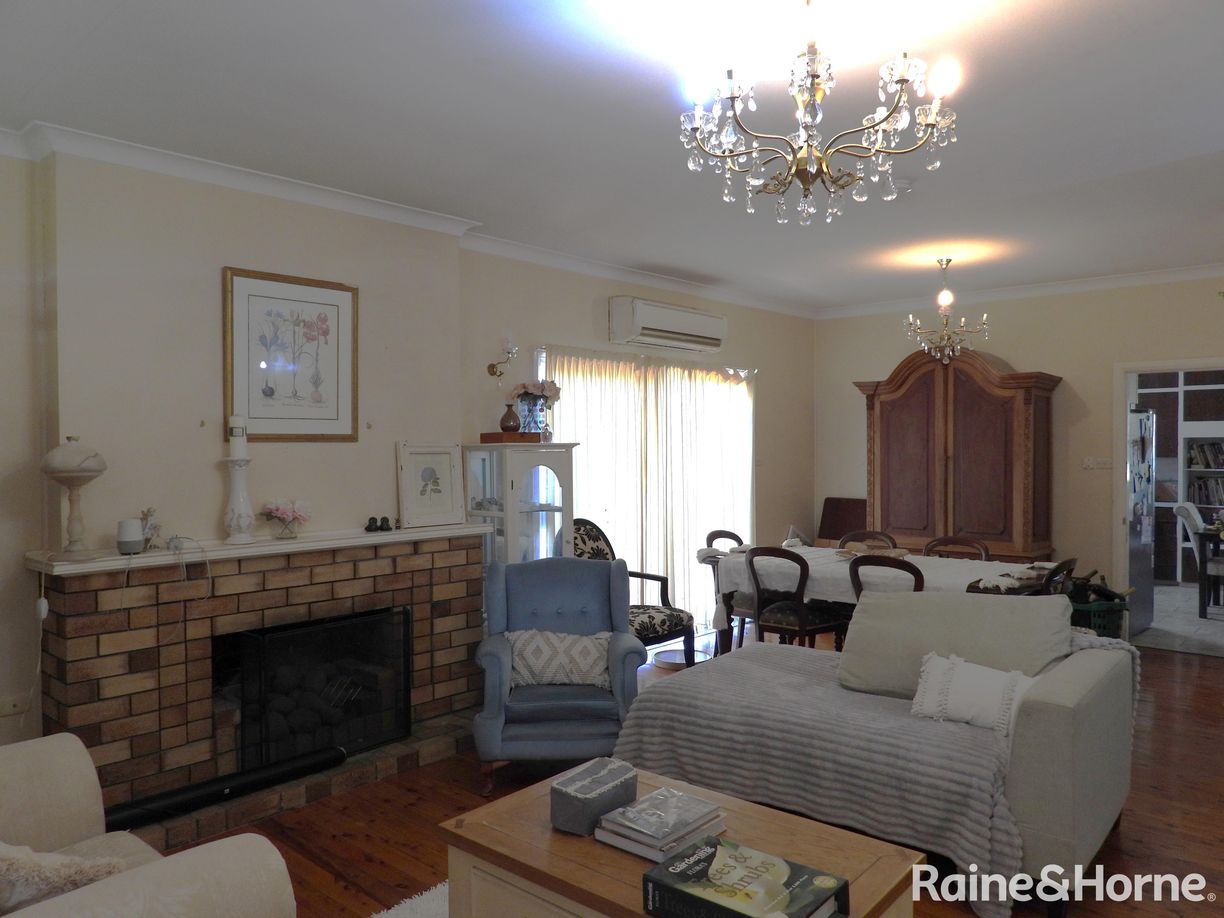 2 Macarthur Street — photo 8 of 12