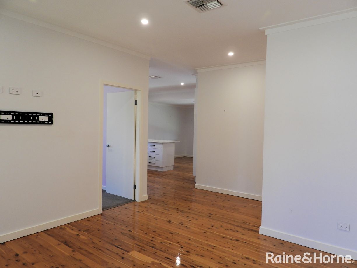 31 Balo Street — photo 13 of 23