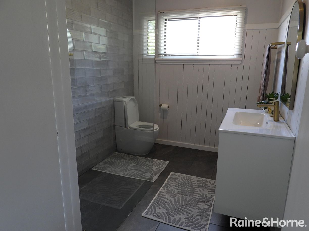 10 Lucksall Street — photo 12 of 20
