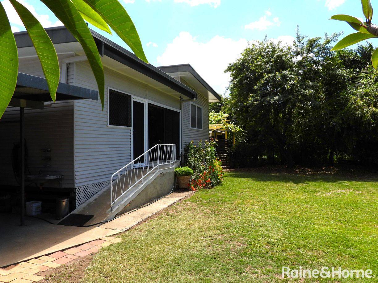 10 Lucksall Street — photo 19 of 20