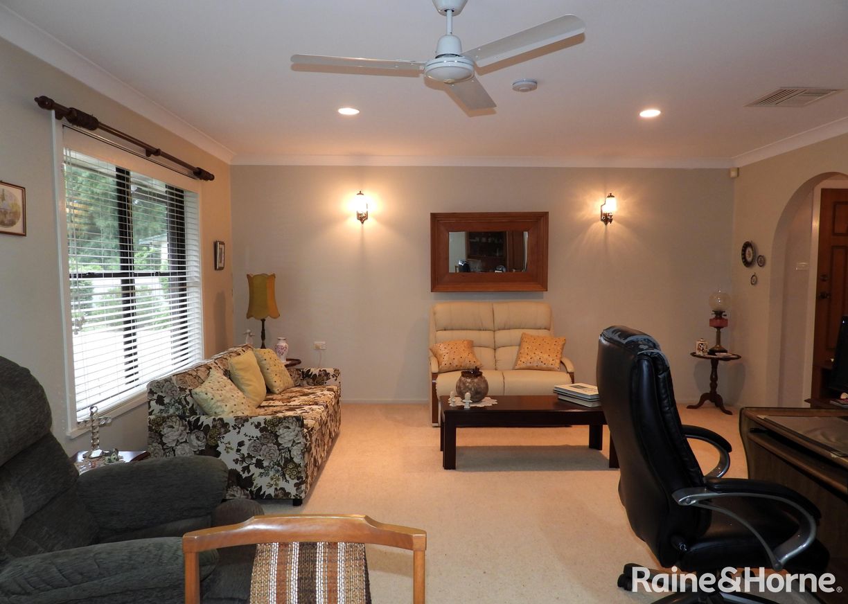7 Broadwater Place — photo 15 of 22