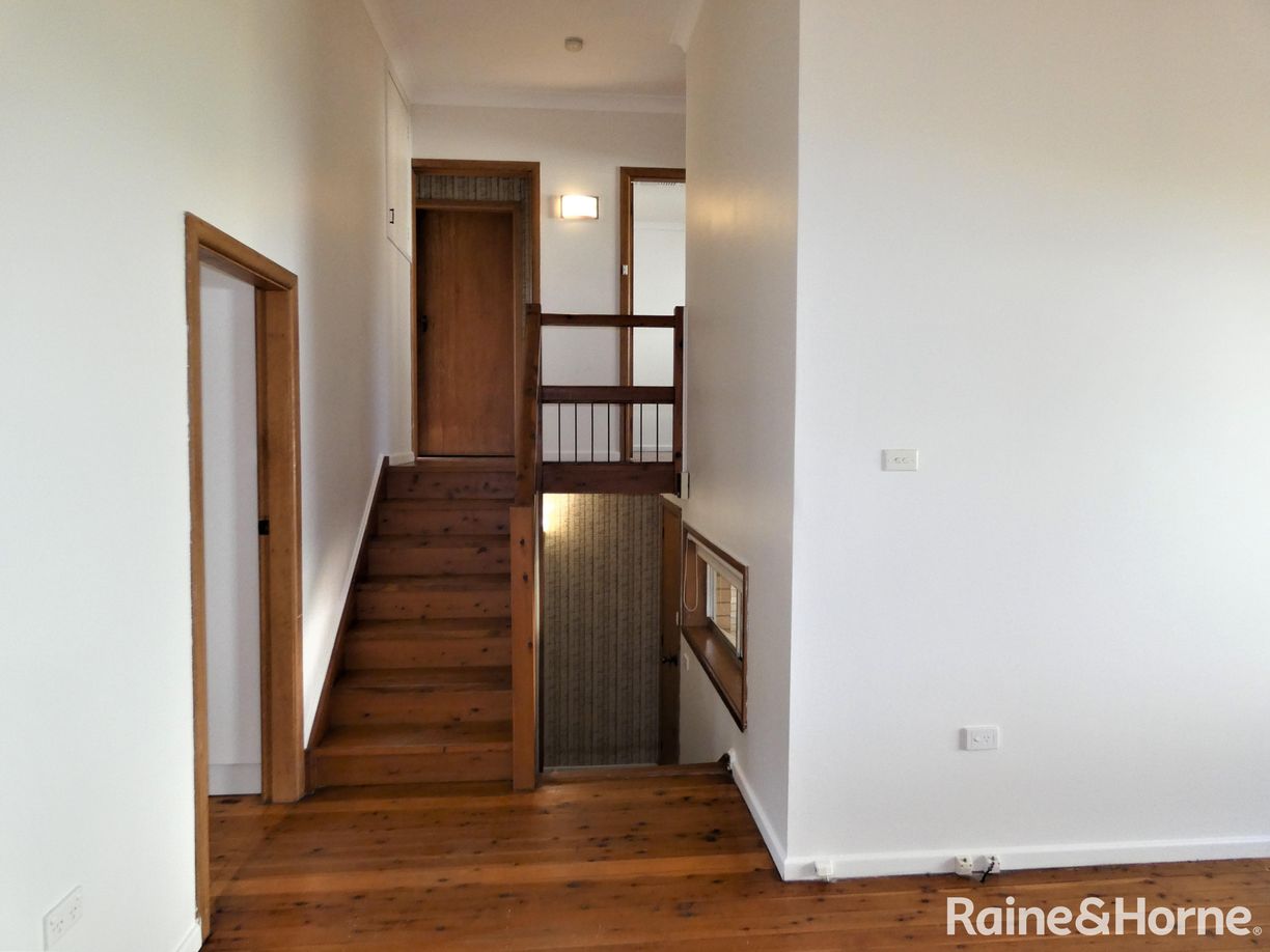 9/15 Balo Street — photo 3 of 16