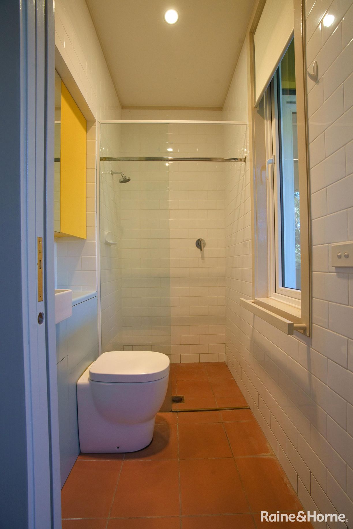 63 Albert Street — photo 12 of 15