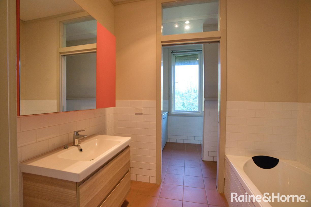 63 Albert Street — photo 13 of 15