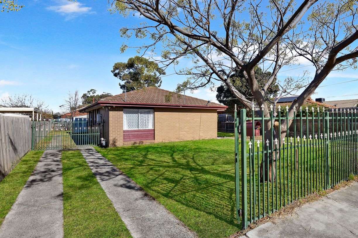 39 Dalton Street — photo from Raine & Horne Footscray