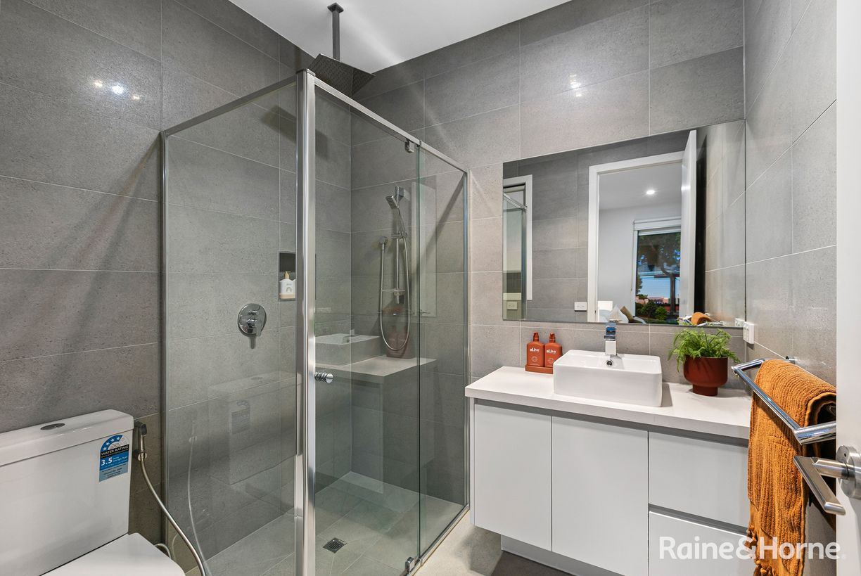 29B Hansen Street — photo 17 of 18