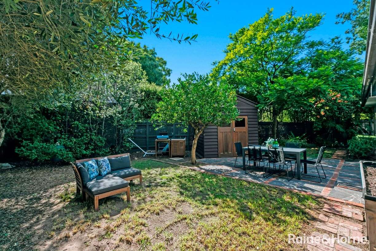 122 Stevedore Street — photo 6 of 18