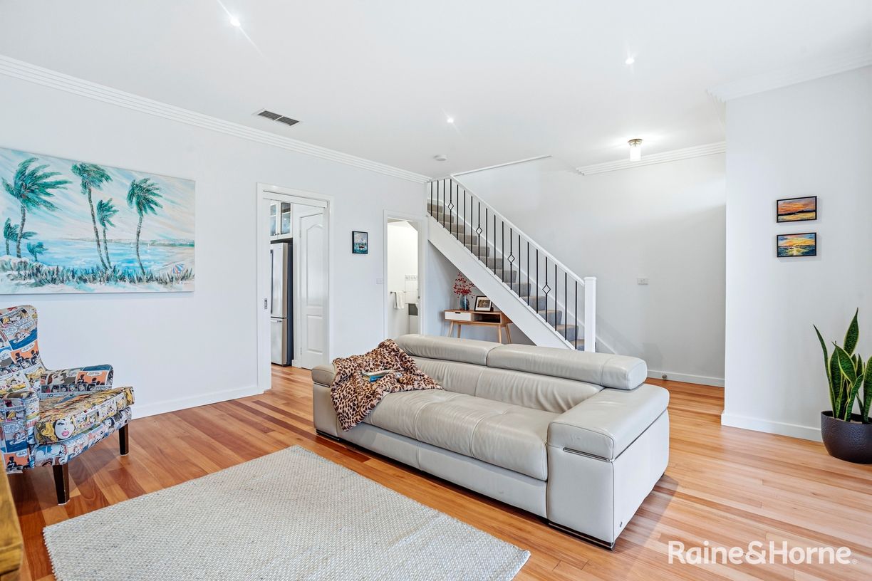 305 Melbourne Road — photo 10 of 19
