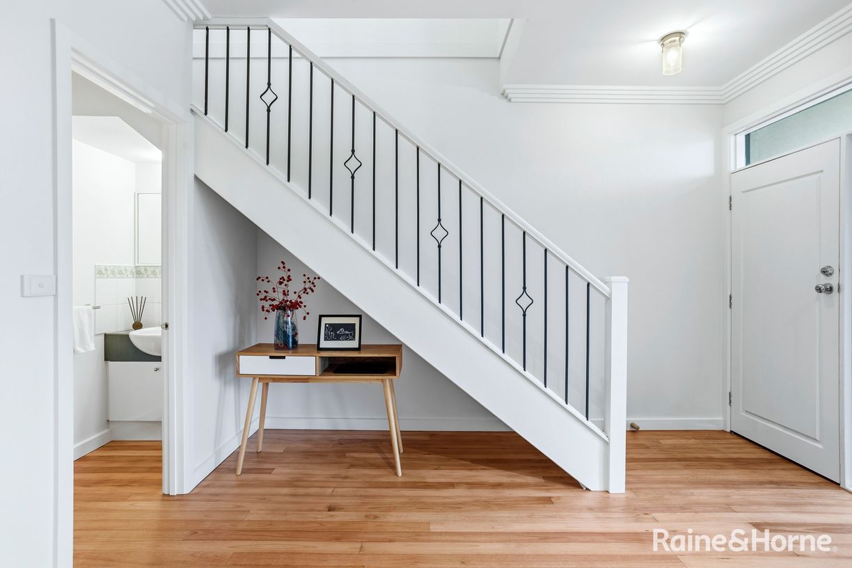 305 Melbourne Road — photo 11 of 19