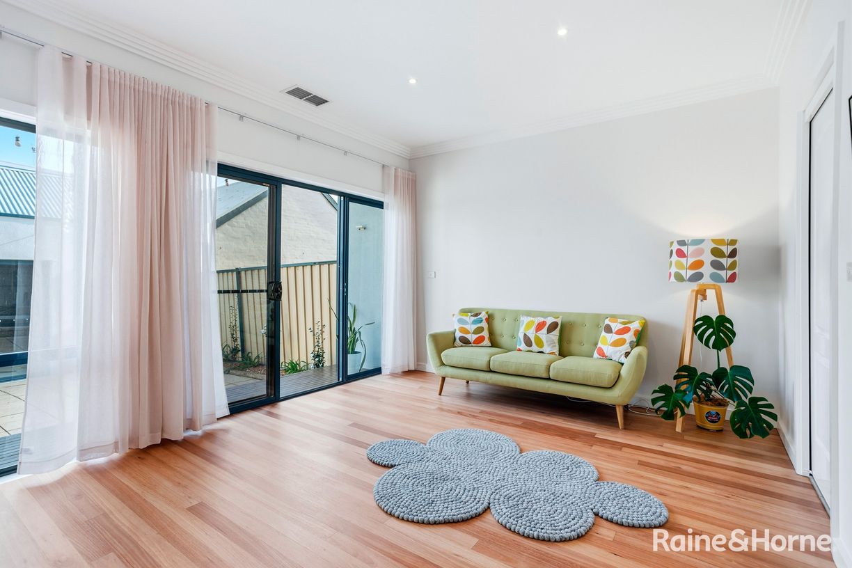 305 Melbourne Road — photo 5 of 19