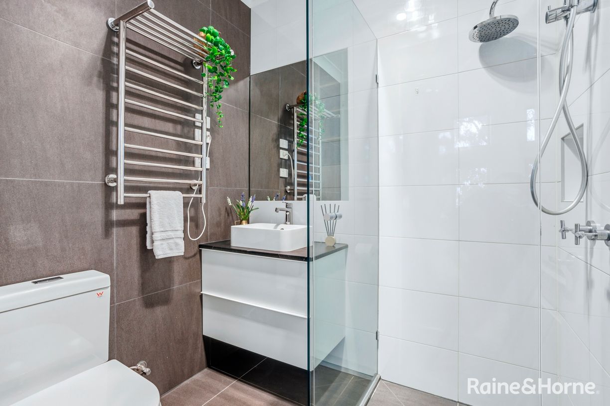 305 Melbourne Road — photo 14 of 19