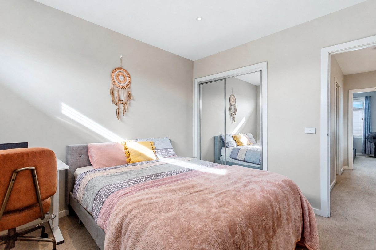 32 Strachan Place — photo 11 of 15