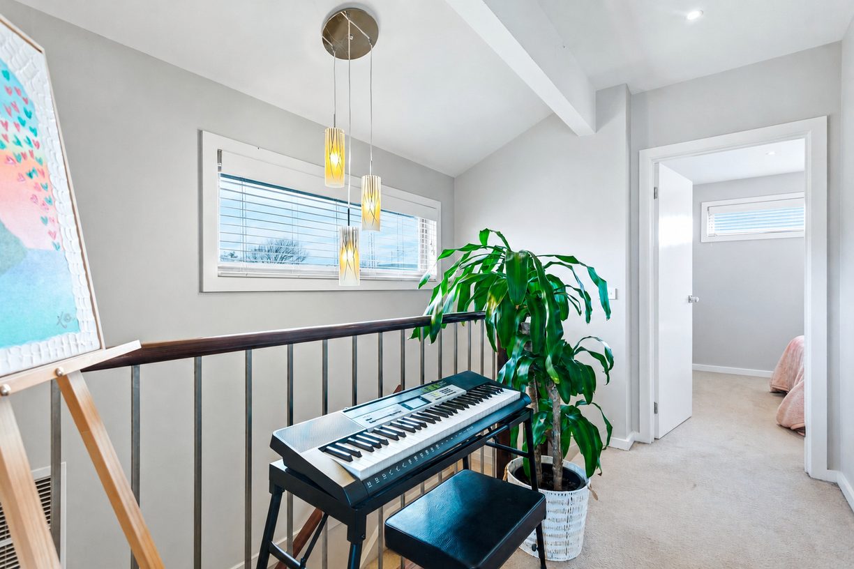 32 Strachan Place — photo 9 of 15