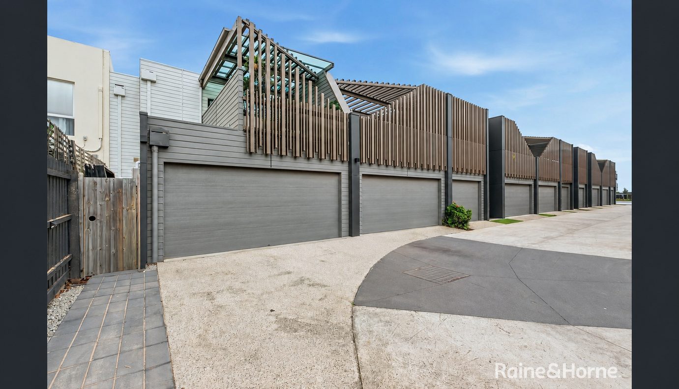 222 Kororoit Creek Road — photo 21 of 23