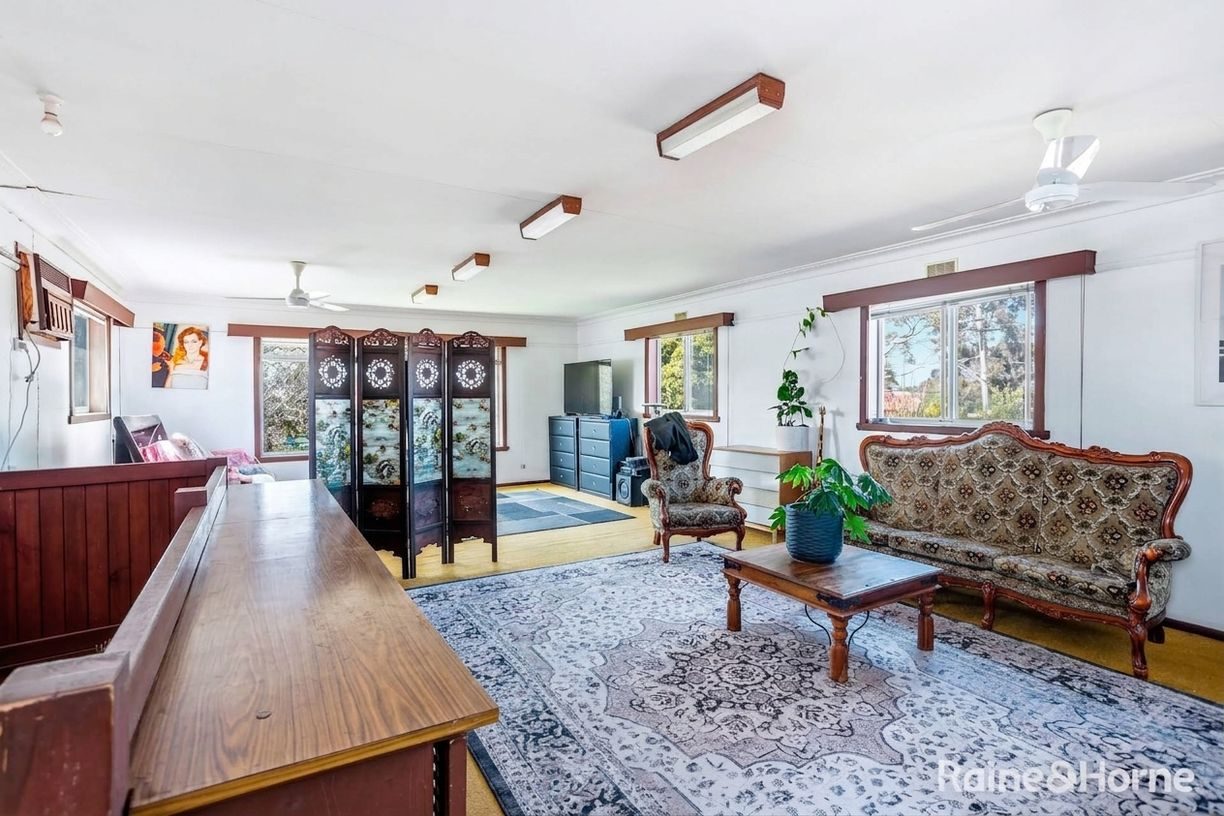 85 Millers Road — photo 5 of 12