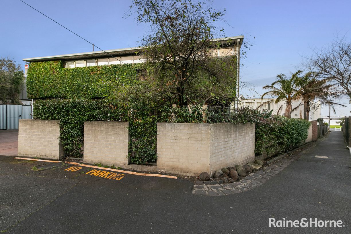 6 Dowman Street — photo 9 of 28