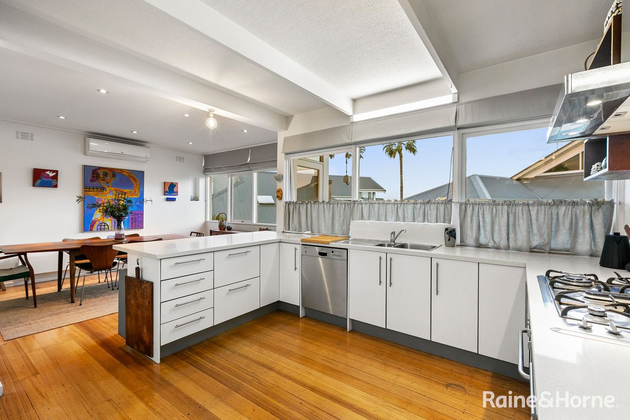 6 Dowman Street — photo 19 of 28