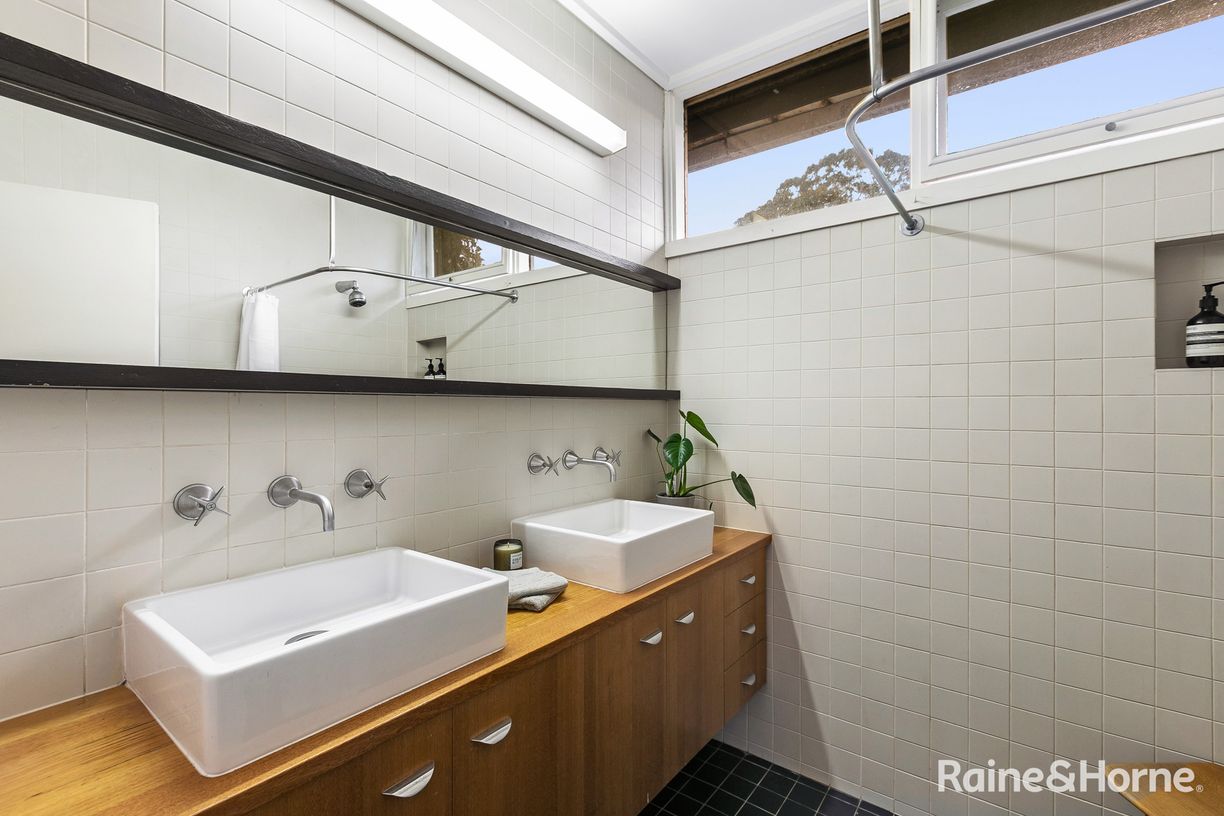 6 Dowman Street — photo 24 of 28