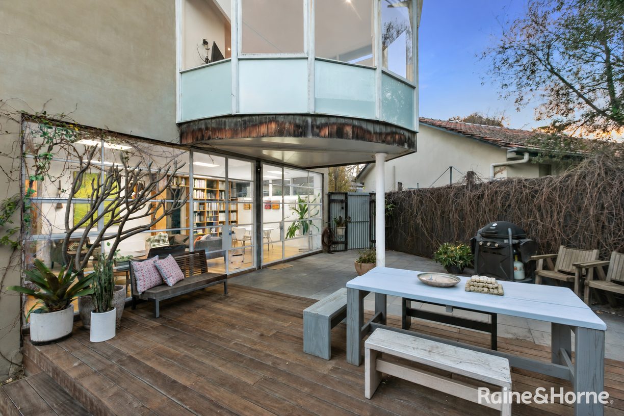 6 Dowman Street — photo 13 of 28