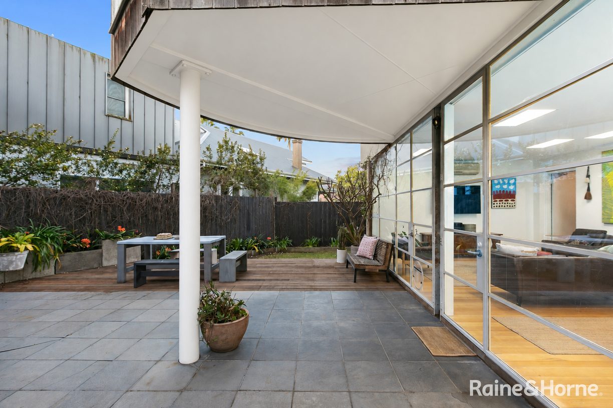 6 Dowman Street — photo 15 of 28