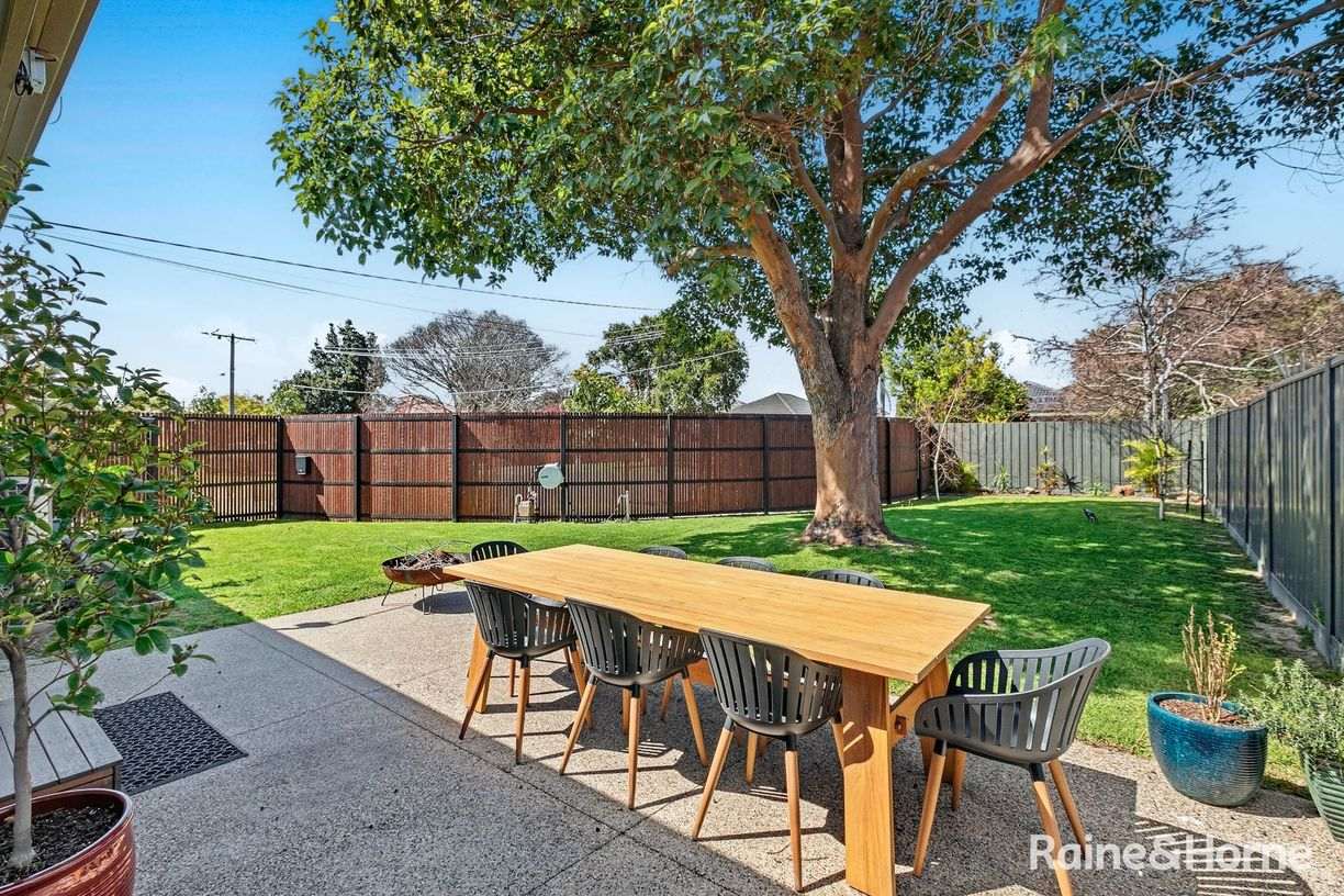 10 Martin Court — photo from Raine & Horne Williamstown (Timeball Pty Ltd)