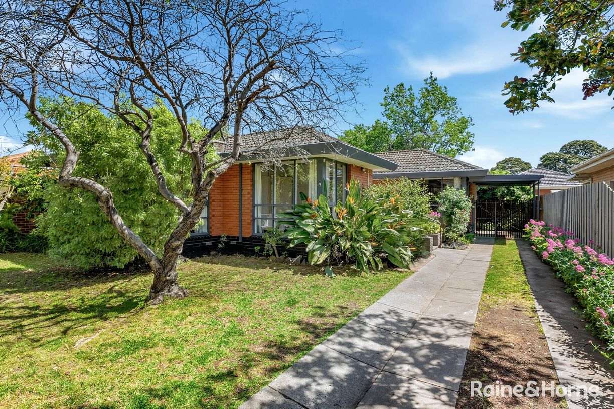 9 Karingal Street — photo from Raine & Horne Williamstown (Timeball Pty Ltd)
