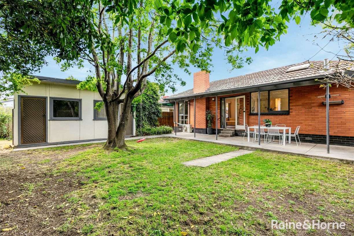 9 Karingal Street — photo 8 of 14