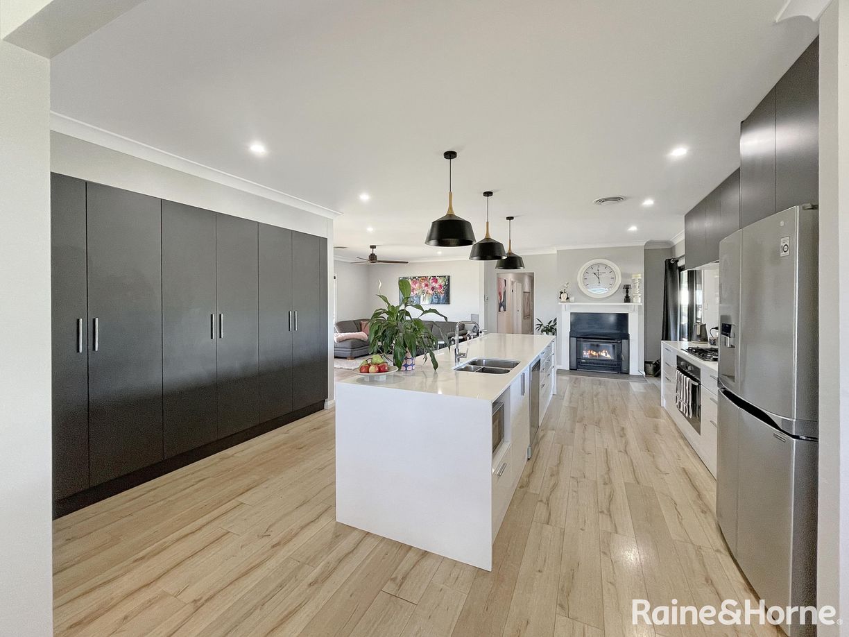 50 Kellys Road — photo 9 of 30