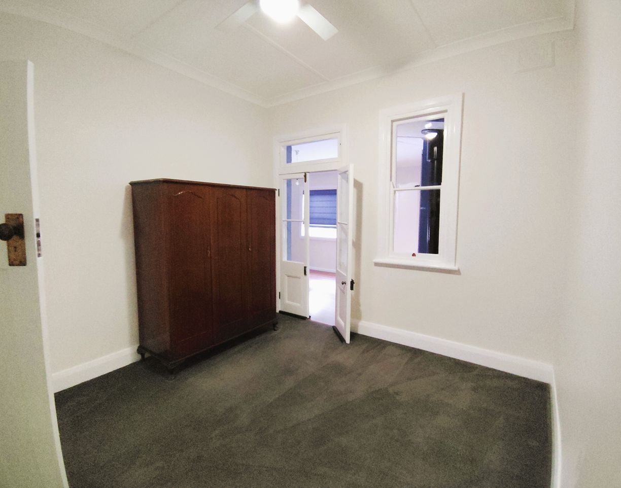 56 East Street — photo 11 of 24