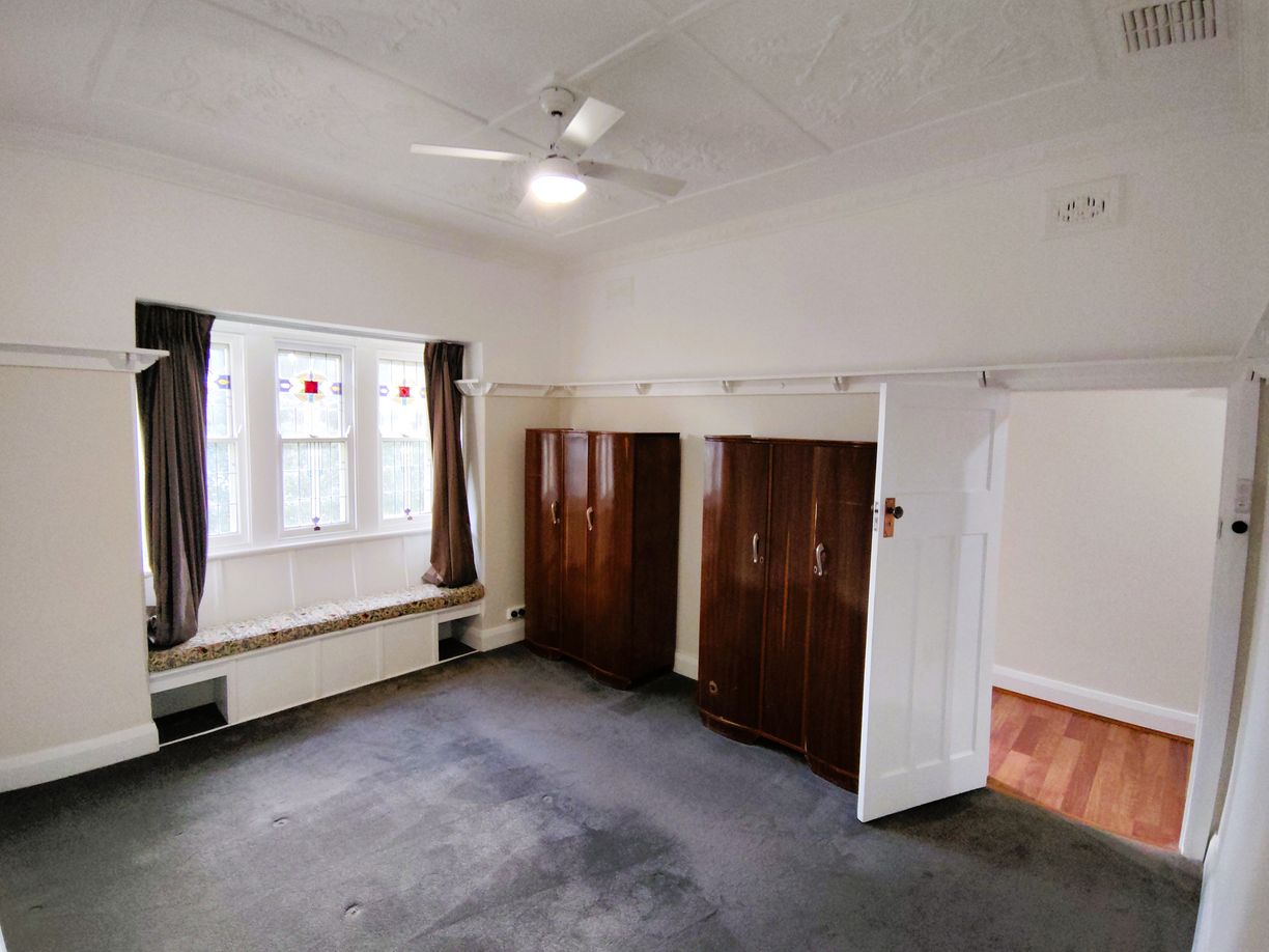 56 East Street — photo 8 of 24