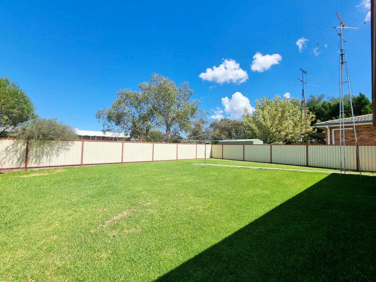 19B Brundah Street — photo 8 of 27