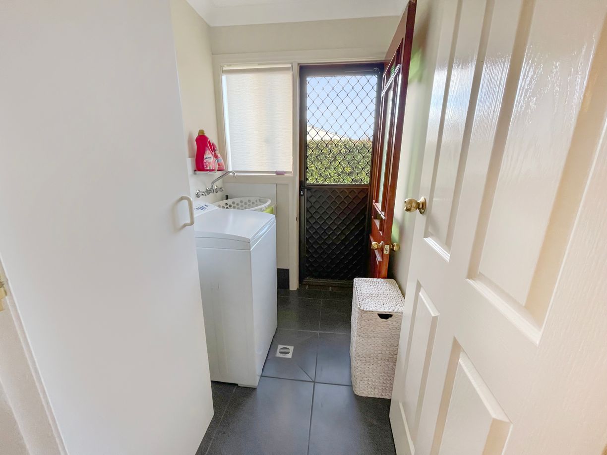 Units 1-3/44 Murringo Street — photo 10 of 22