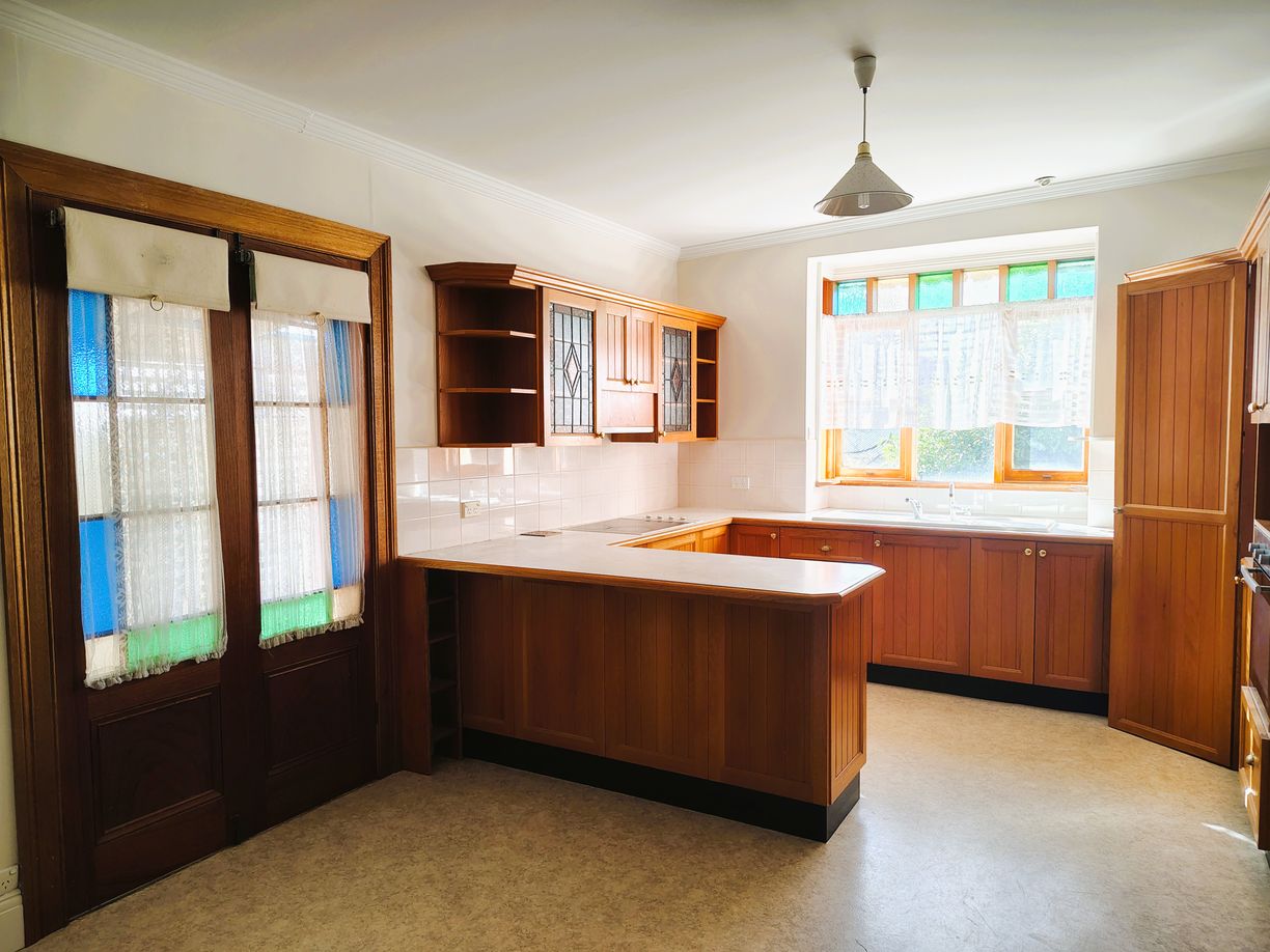 33 Forbes Street — photo 9 of 30
