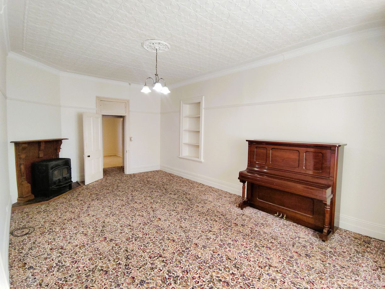 33 Forbes Street — photo 21 of 30