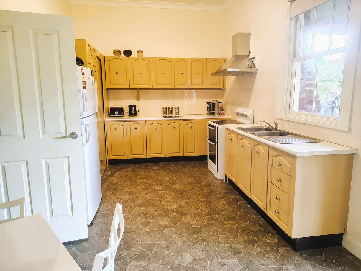 104 George Street — photo 4 of 14