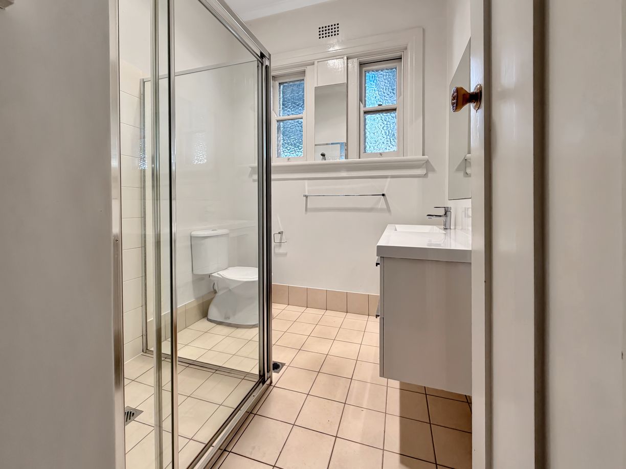 61 Edwards Street — photo 3 of 12