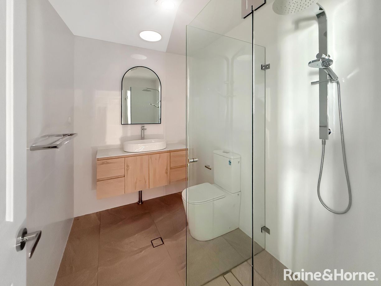 74 Berthong Street — photo 7 of 14