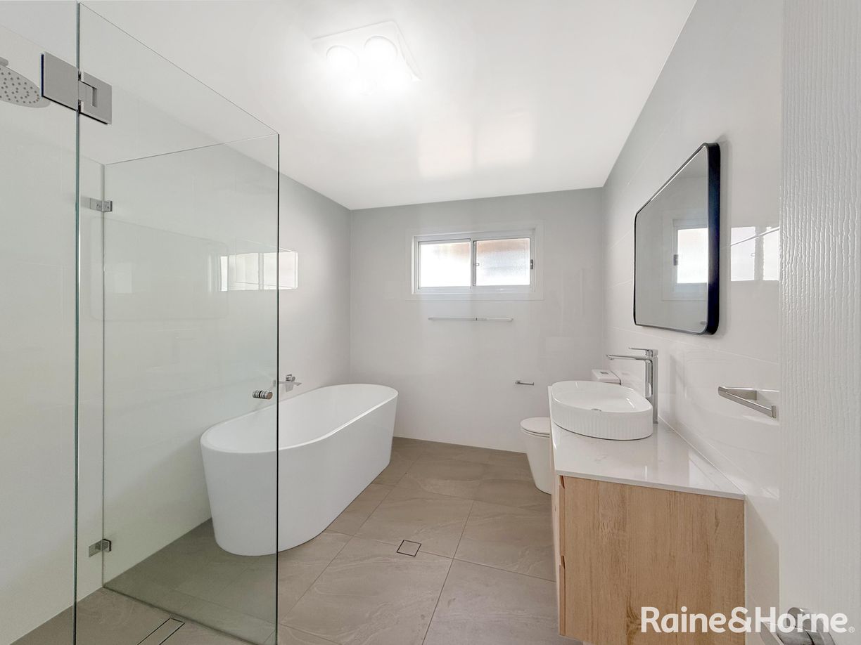 74 Berthong Street — photo 3 of 14