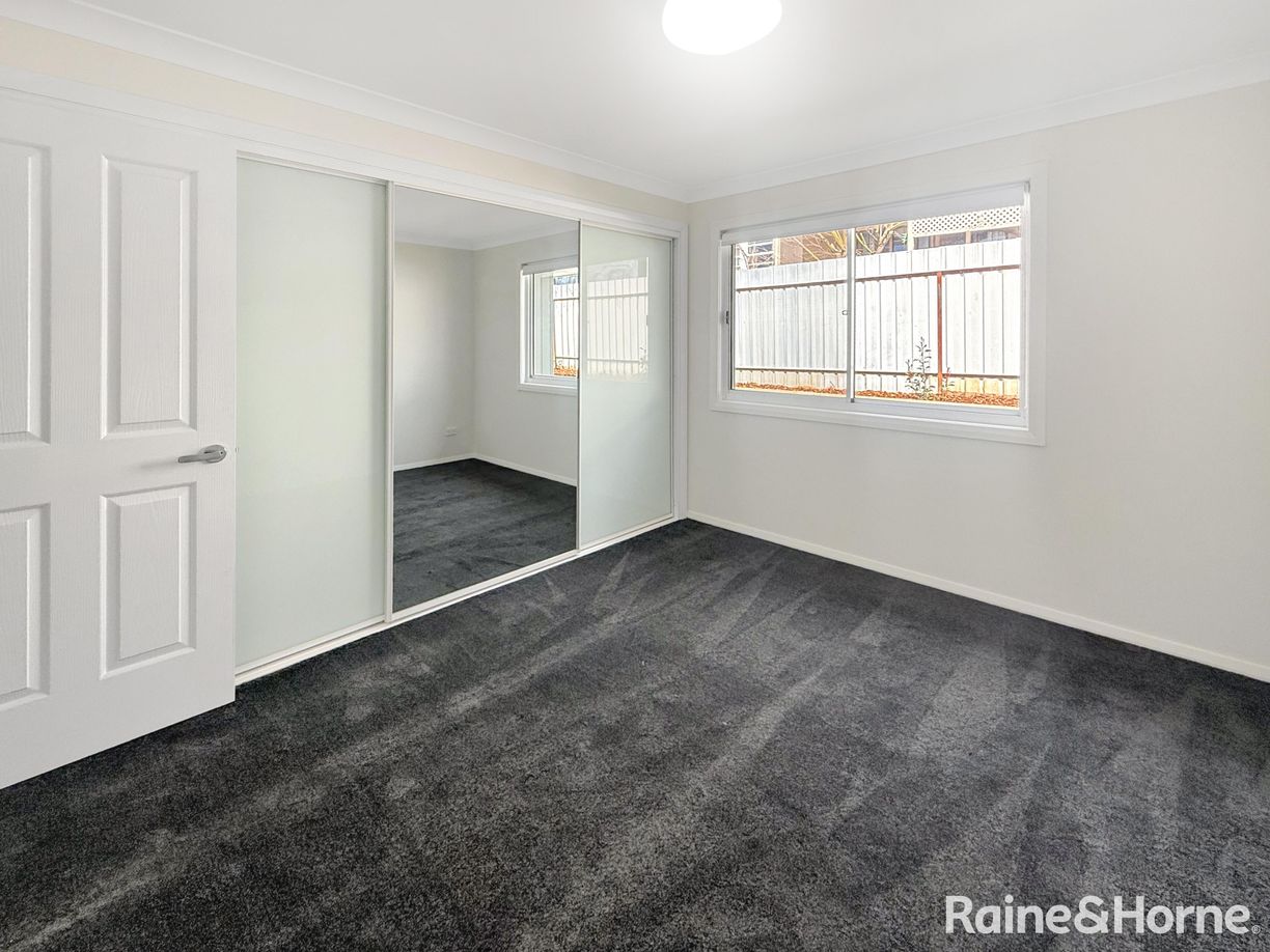 74 Berthong Street — photo 11 of 14