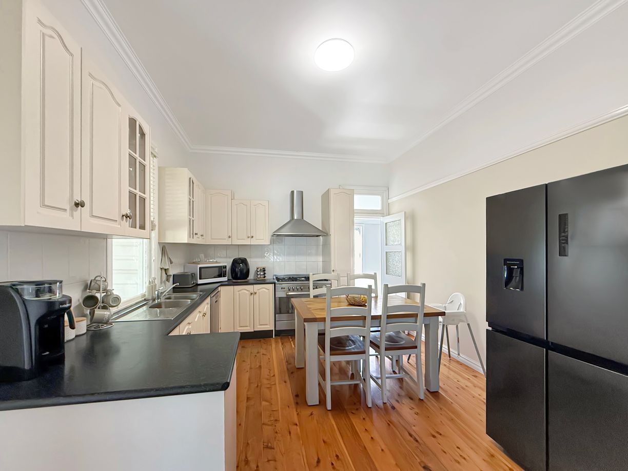 13 Warraderry Street — photo 6 of 18